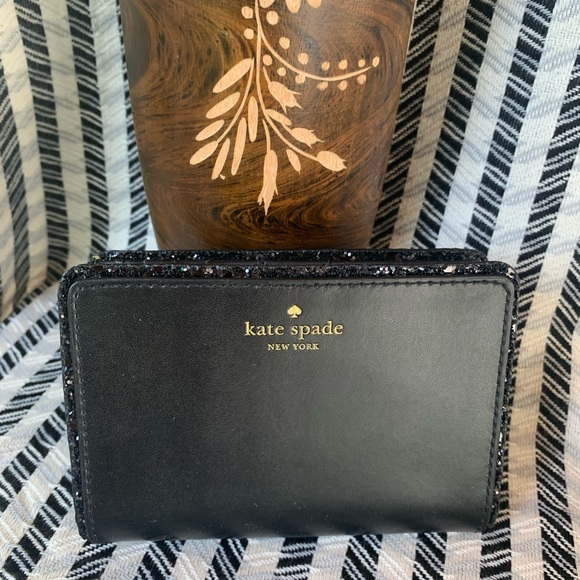kate spade Handbags - Kate spade Tellie seton drive black bifold wallet